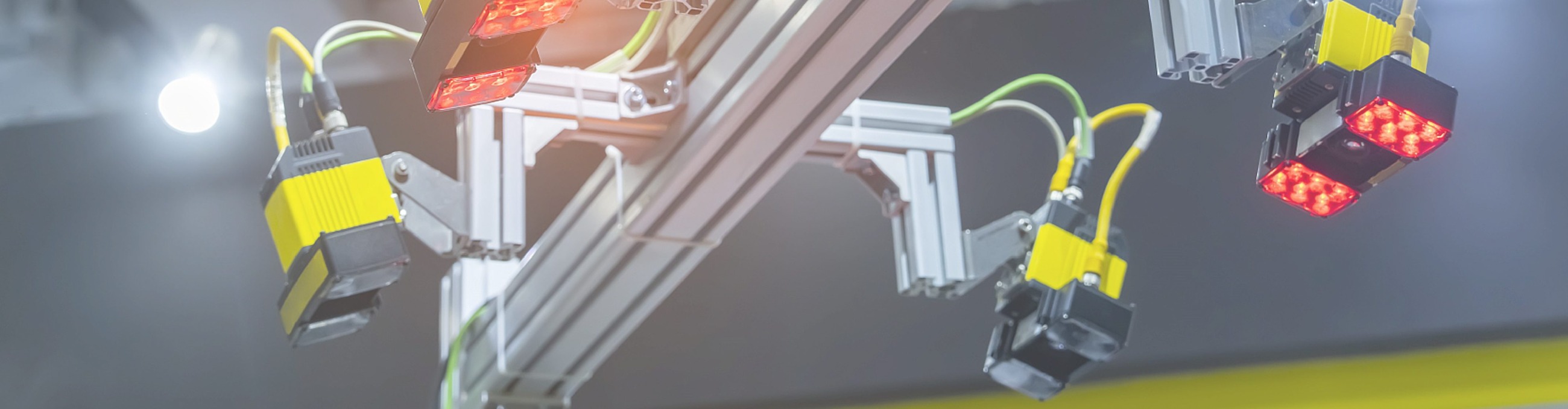 <strong>产品中心</strong>